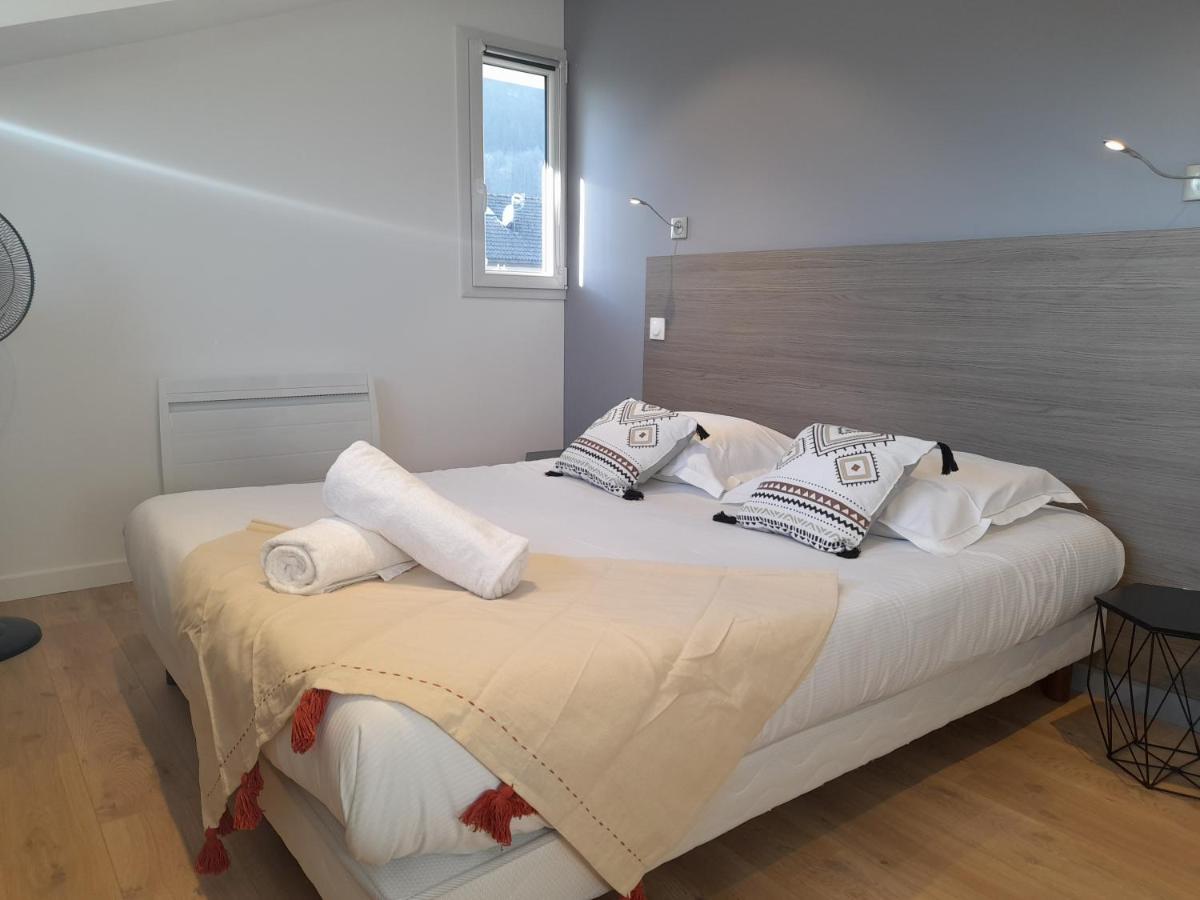 Appartement Thiou Севріє Екстер'єр фото
