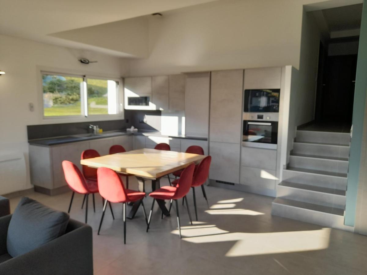 Appartement Thiou Севріє Екстер'єр фото